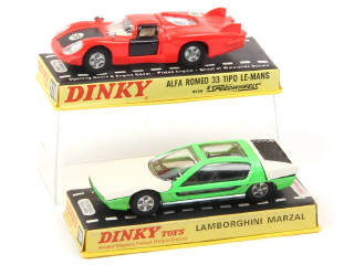 Lot 312 - DINKY TOYS (GB) (2)