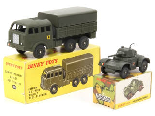 Lot 224 - DINKY TOYS (FRANCE) (2)