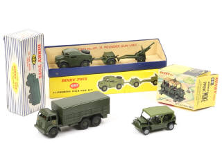 Lot 324 - DINKY TOYS (GB) (3)