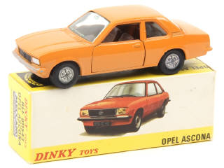 Lot 186 - DINKY TOYS (FRANCE) (1)