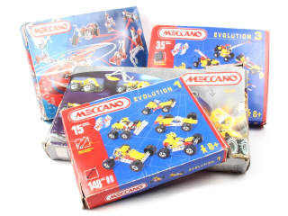 Lot 36 - MECCANO (FRANCE) (4)
