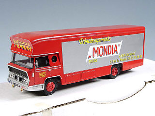 Lot 136 - MINITRUCKS (FRANCE) (1)