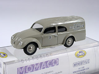 Lot 121 - MINISTYLE (1)