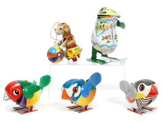 Lot 150 - DIVERS (5)