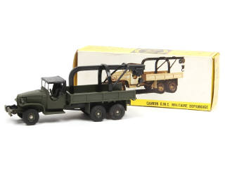 Lot 447 - DINKY TOYS (FRANCE) (1)