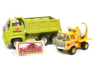 Lot 145 - TONKA (3)