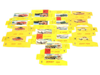 Lot 366 - DINKY TOYS (FRANCE) (9)