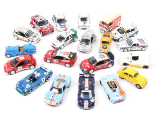 Lot 159 - DIVERS (20)