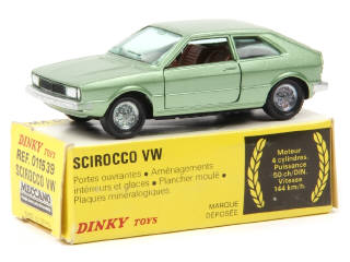 Lot 353 - DINKY TOYS (FRANCE) (1)