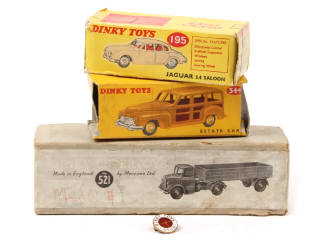 Lot 284 - DINKY TOYS (GB) (1)