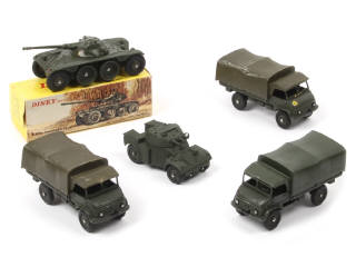 Lot 385 - DINKY TOYS (FRANCE) (5)