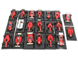 Lot 196 - DIVERS (20)
