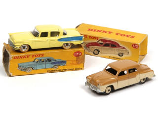 Lot 312 - DINKY TOYS (GB) (2)