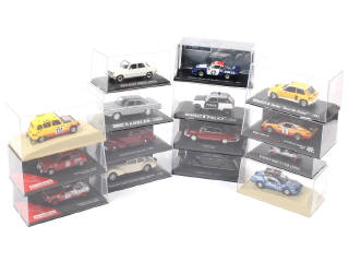 Lot 263 - DIVERS (15)