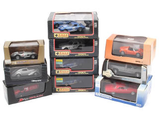 Lot 233 - DIVERS (10)