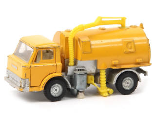 Lot 411 - DINKY TOYS (GB) (1)