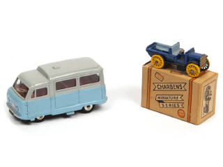 Lot 213 - DIVERS (GB) (2)