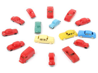 Lot 151 - DIVERS (16)