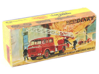 Lot 345 - DINKY TOYS (FRANCE) (1)