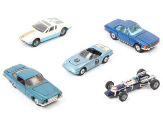 Lot 303 - CORGI TOYS (GB) (5)