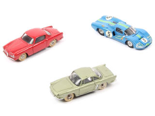 Lot 396 - DINKY TOYS (FRANCE) (3)