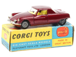Lot 253 - CORGI TOYS (GB) (1)