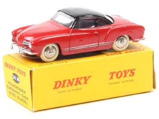 Lot 358 - DINKY TOYS (FRANCE) (1)