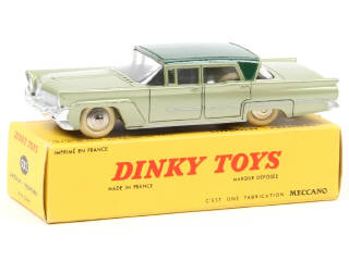 Lot 362 - DINKY TOYS (FRANCE) (1)