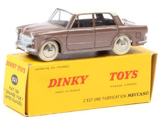 Lot 361 - DINKY TOYS (FRANCE) (1)