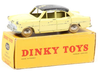 Lot 360 - DINKY TOYS (FRANCE) (1)