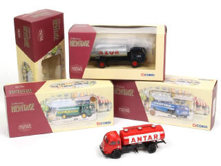 Lot 284 - CORGI TOYS (GB) (4)
