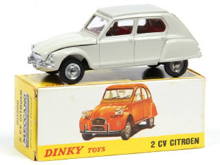 Lot 359 - DINKY TOYS (FRANCE) (1)