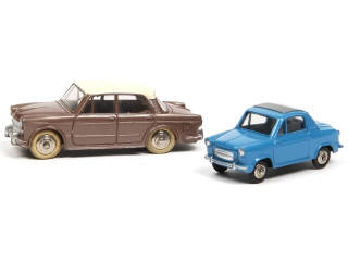 Lot 418 - DINKY TOYS (FRANCE) (2)