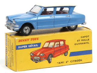 Lot 371 - DINKY TOYS (FRANCE) (1)
