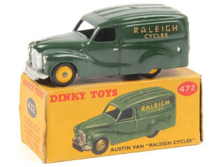 Lot 255 - DINKY TOYS (GB) (1)