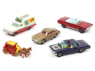Lot 342 - CORGI TOYS (GB) (5)