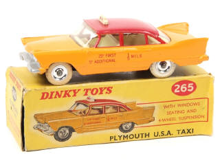 Lot 239 - DINKY TOYS (GB) (1)