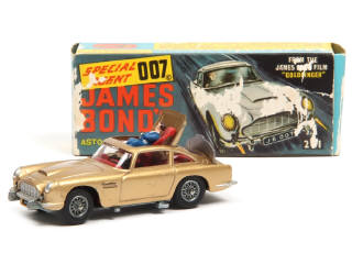 Lot 317 - CORGI TOYS (GB) (1)