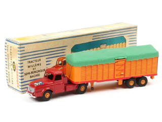 Lot 402 - DINKY TOYS (FRANCE) (1)