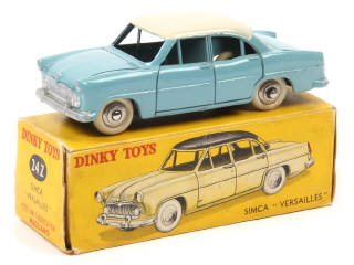 Lot 350 - DINKY TOYS (FRANCE) (1)