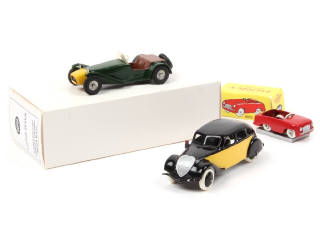 Lot 301 - CLUB DINKY FRANCE (3)