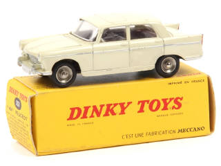 Lot 343 - DINKY TOYS (FRANCE) (1)