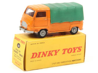 Lot 381 - DINKY TOYS (FRANCE) (1)