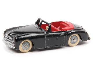 Lot 316 - DINKY TOYS (FRANCE) (1)