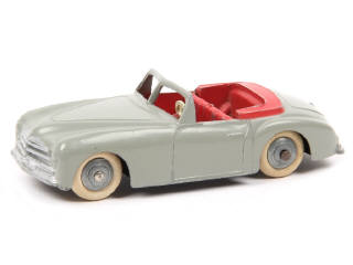 Lot 318 - DINKY TOYS (FRANCE) (1)