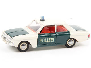 Lot 193 - DINKY TOYS (GB) (1)