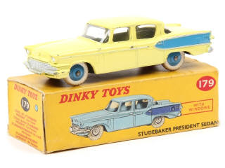 Lot 218 - DINKY TOYS (GB) (1)