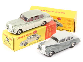 Lot 258 - DINKY TOYS (GB) (2)