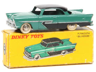 Lot 345 - DINKY TOYS (FRANCE) (1)