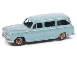 Lot 468 - DINKY TOYS (FRANCE) (1)